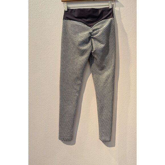 Scrunch textured large waistband leggings Sz OS - Picture 3 of 8